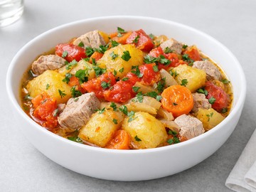 Картофель со свининой